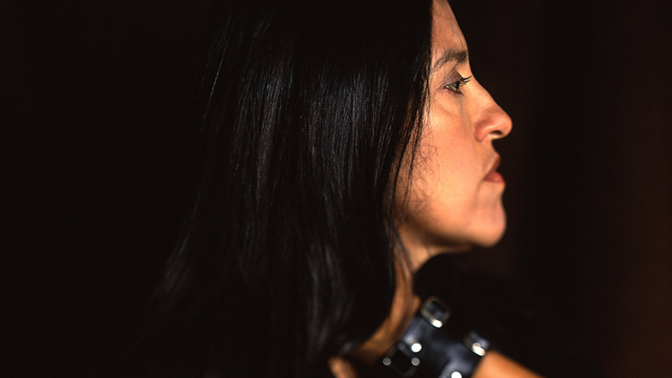 Em 1999, Regina Casé foi a entrevistada das Páginas Negras da Trip